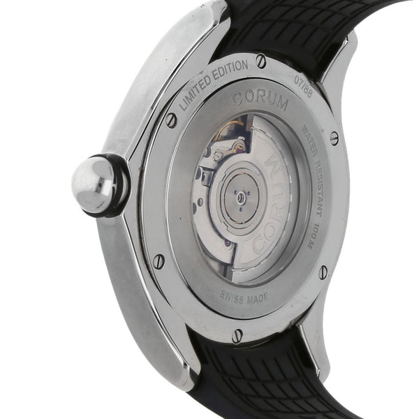 Reloj Corum para caballero modelo Bubble Vanitas Revival.