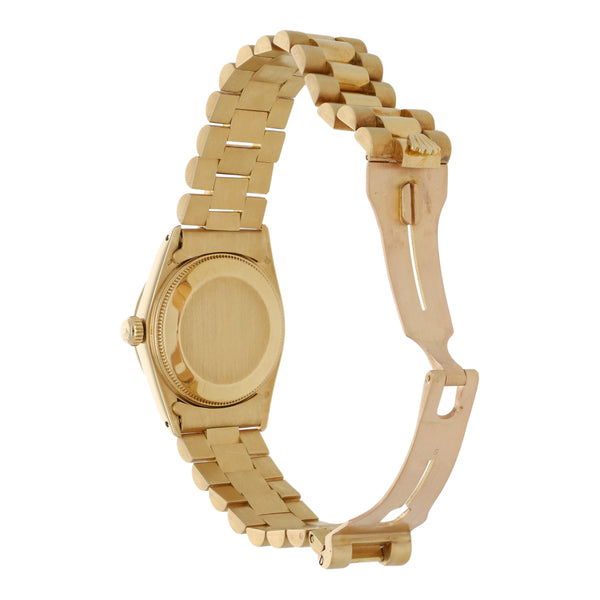 Reloj Rolex para dama modelo Oyster Perpetual DateJust en oro amarillo 18 kilates.